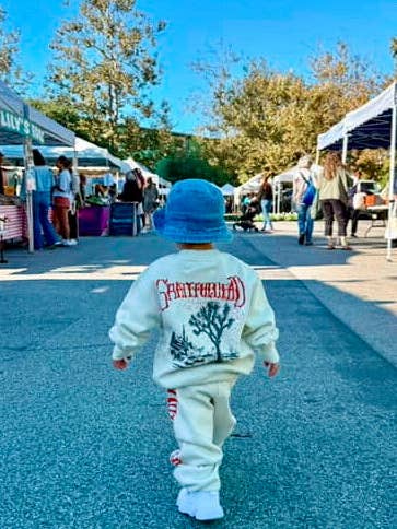 Rowdy Sprout - Wholesale Graphic Sweatshirt - Women's - Grateful Dead Joshua Tree Crewneck1