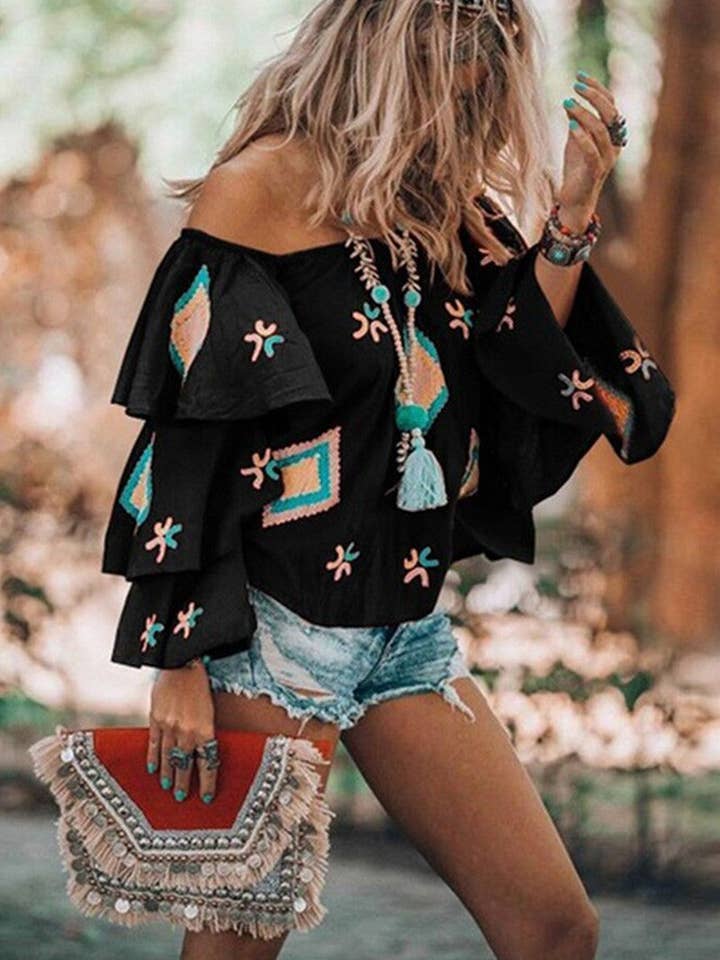 Red Boho print one-shoulder long-sleeved pullover top for wholesale on Faire3