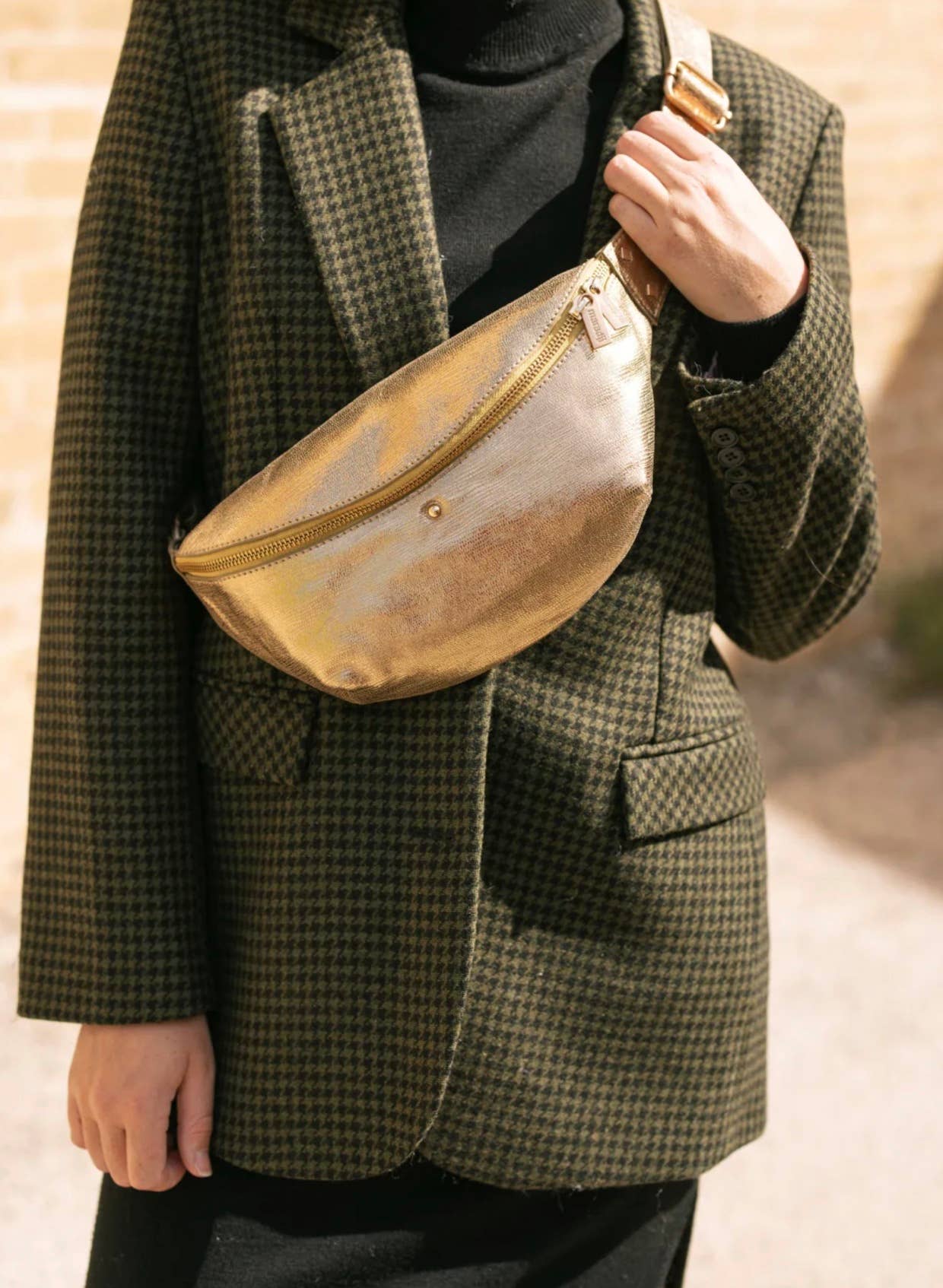 Maradji - Vente Sac ceinture – femme - SAC BANANE DORÉ CUIVRÉ NICOLE1