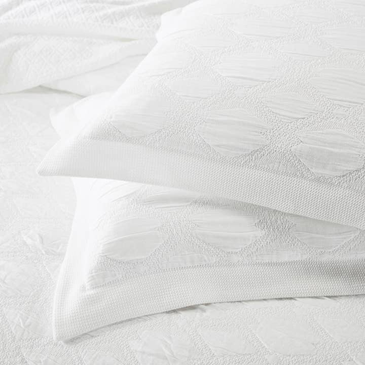 India's Heritage – wholesale Duvet cover – Chloe Duvet Cover and Shams, White 3