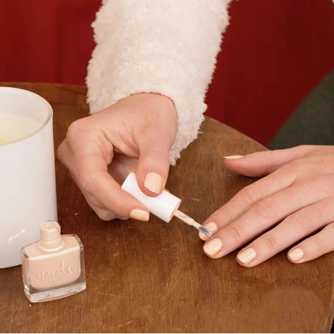 Nude experience - Wholesale Nail Polish - Nail polish Bio-sourced - MAYFAIR - Rosy beige1