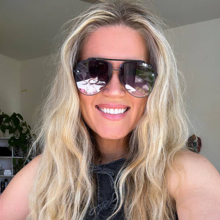 Courtney Bonzi's Bundle for wholesale by TOPFOXX