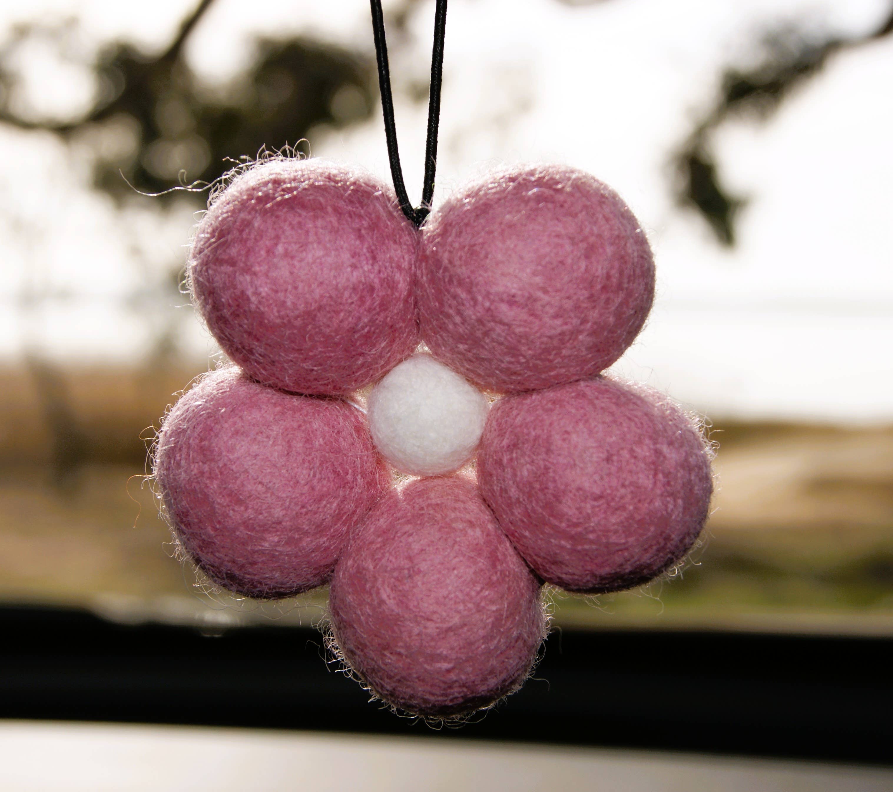 FRESH BallZ - Vente Désodorisant pour voiture – femme - Marguerite rose poussiéreuse1