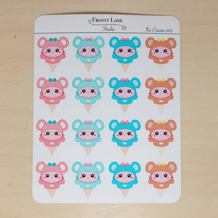 IceCream002. IJsbeer Hoodie Stickerblad voor wholesale door Frosty Lane Studio LLC