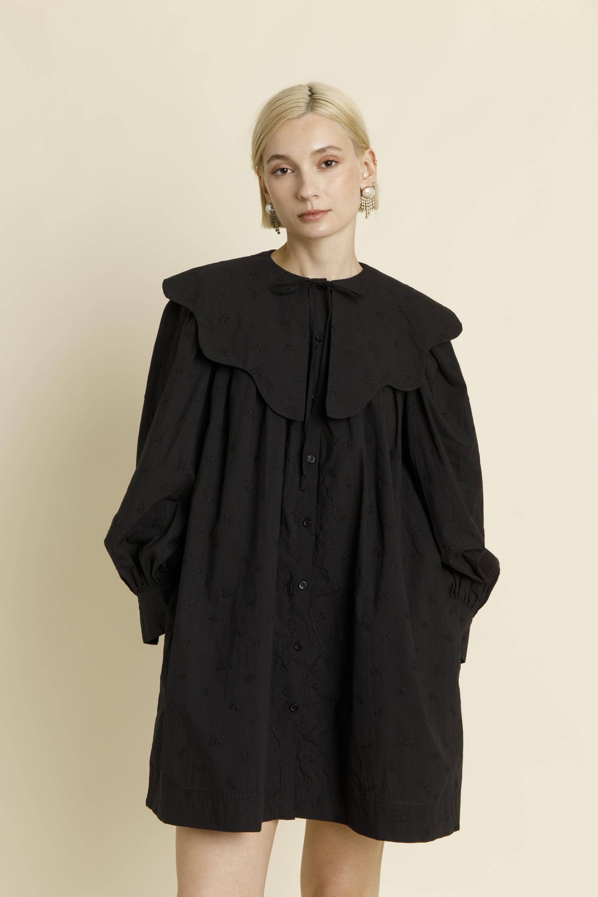 Aureum - Wholesale Dress – Women's - AD1826 - SCALLOP COLLAR MINI DRESS4