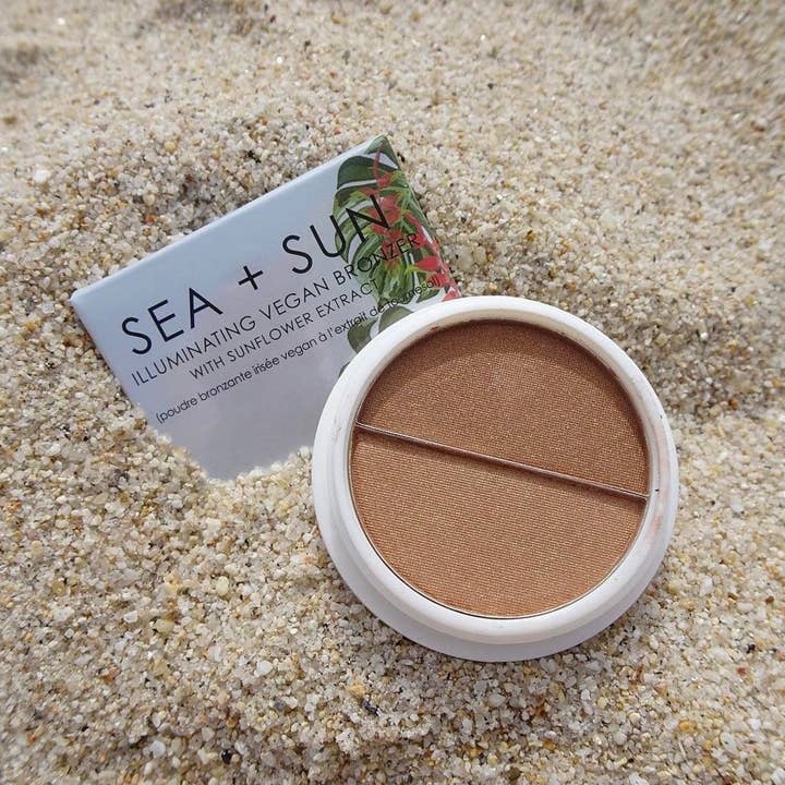 Seraphine Botanicals - Wholesale Bronzer - Sea + Sun - Illuminating Vegan Bronzer4