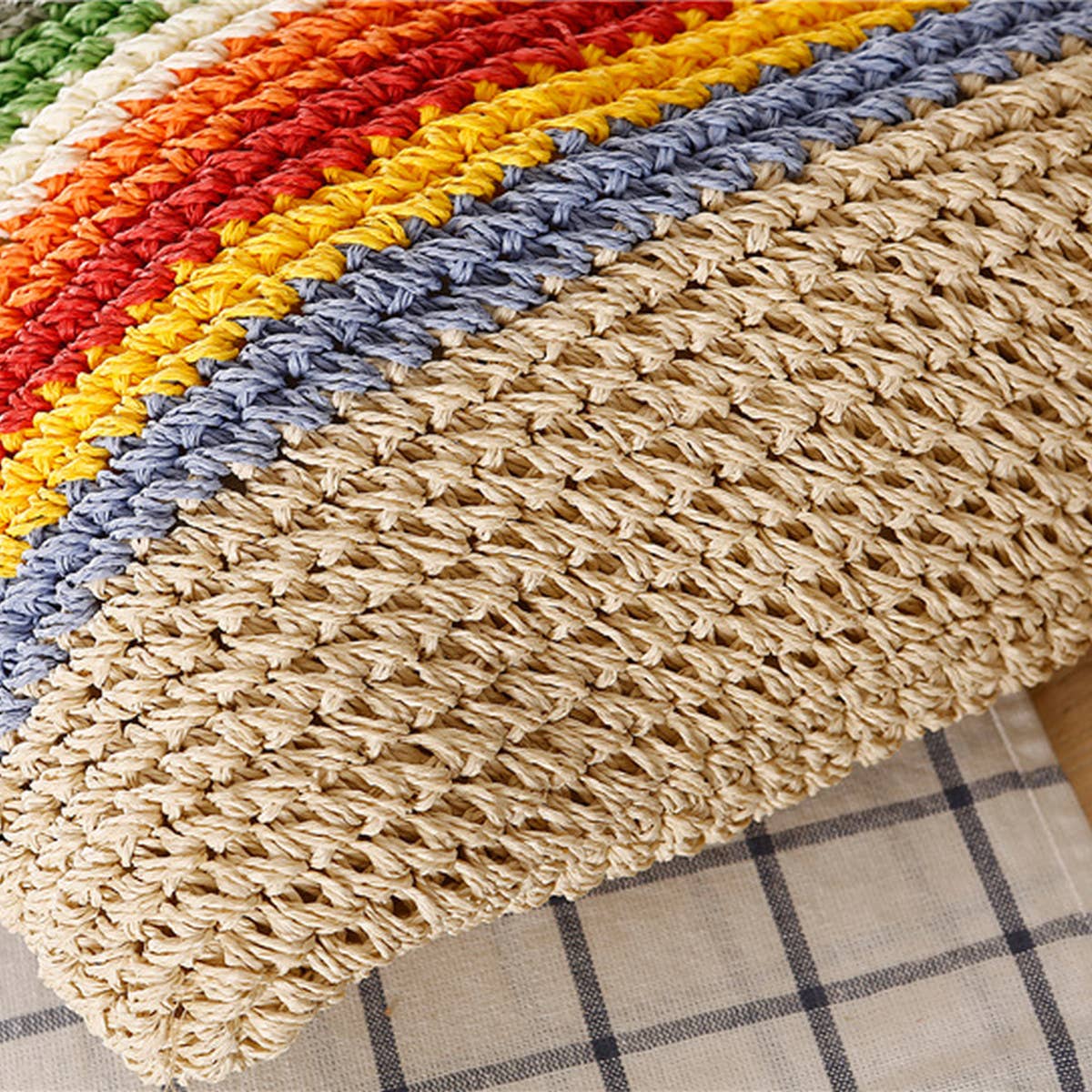 ACCITY - Wholesale Beach Bag - FOREST RAINBOW STRIPED STRAW SHOULDER BAG_CWAB20136