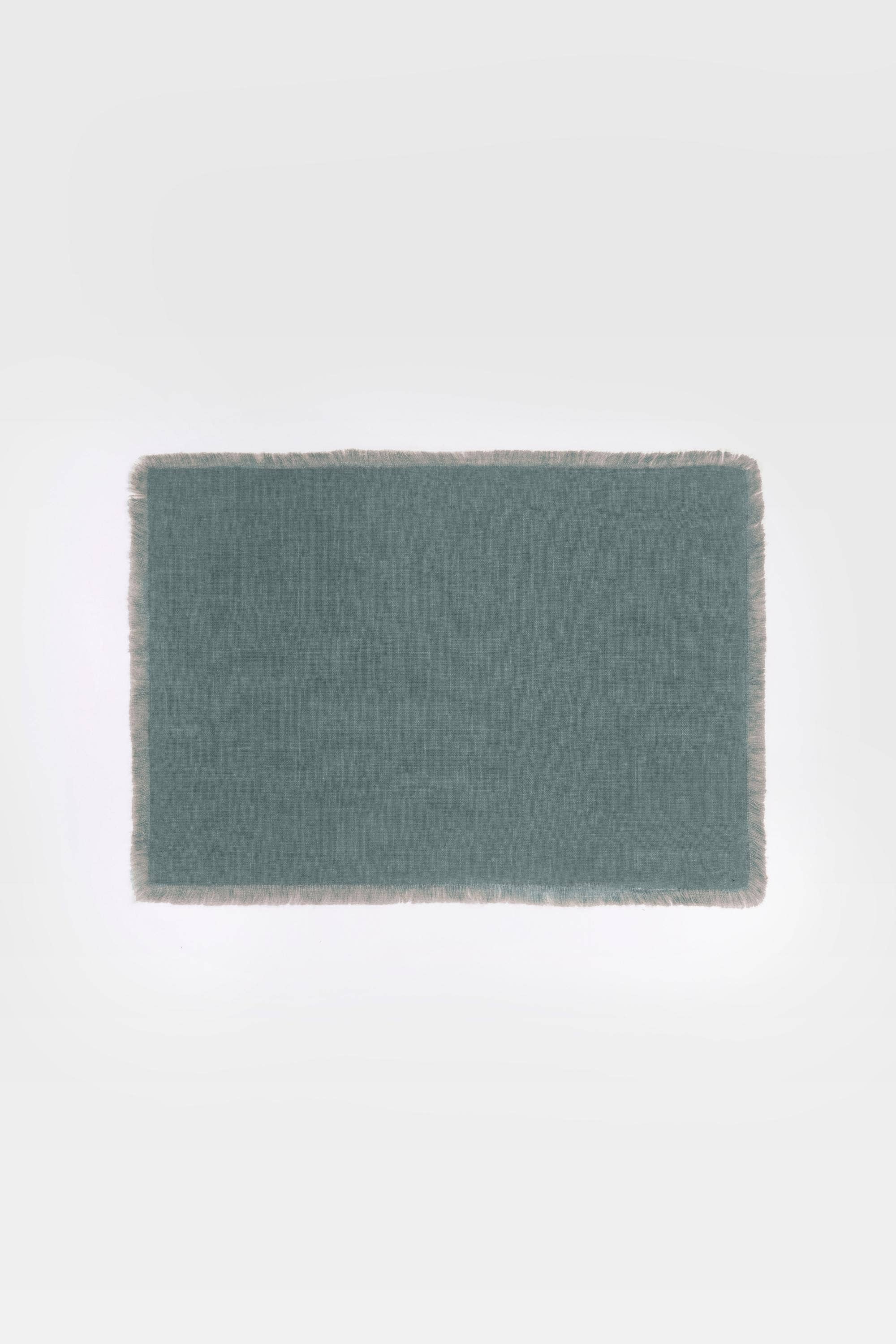 Live Linen – wholesale Placemat – Fringed Linen Placemat – Dining11