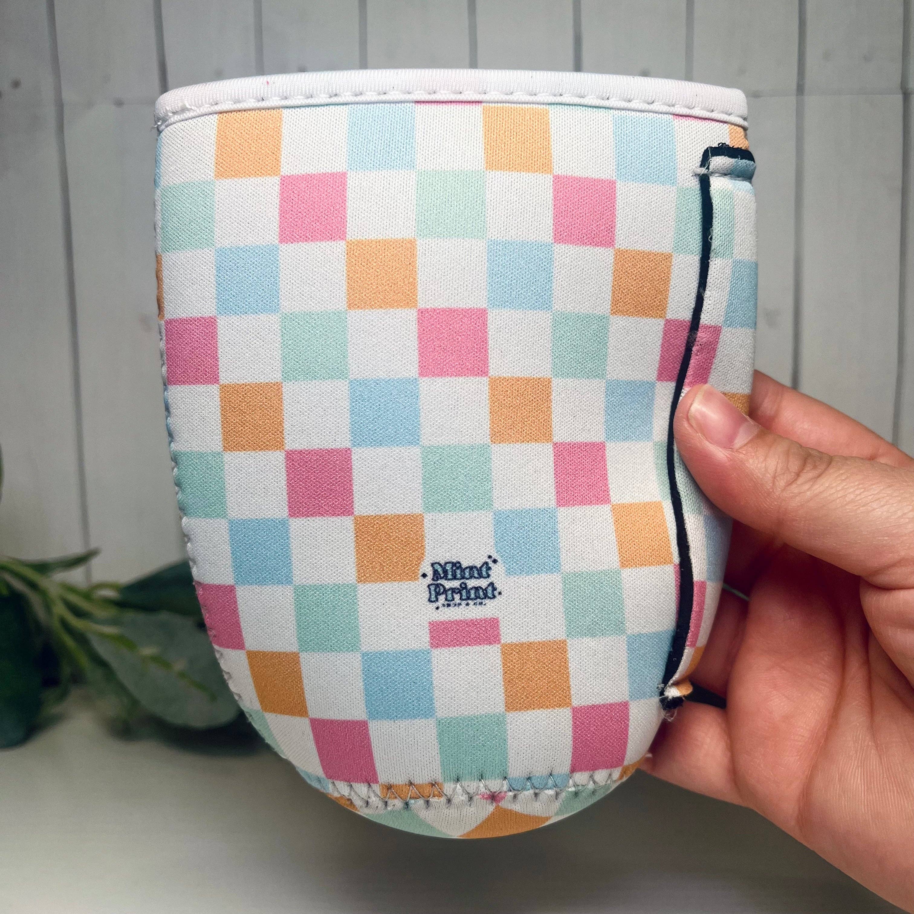 Mint Print Shop & Co - Wholesale Drink Huggers & Koozies - Pastel Checkered Drink Sleeve With Handle | Medium4