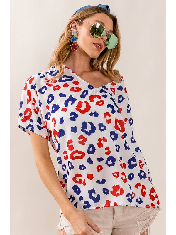 OFFWHT RED NAVY Fourth Of July Theme Roll Up Sleeves V Neck Top for wholesale on Faire