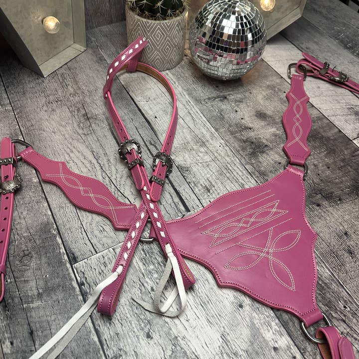 Schulz Equine - Wholesale Horseback Riding Gear - Pink Boot Stitch Headstall and Breast Collar Set7