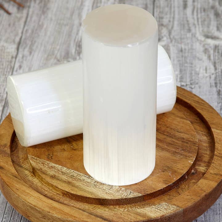 Casablanca Exports - Wholesale Spiritual Stone/Crystal - Selenite Harmonizer Cylinder Bracelet Holder 1