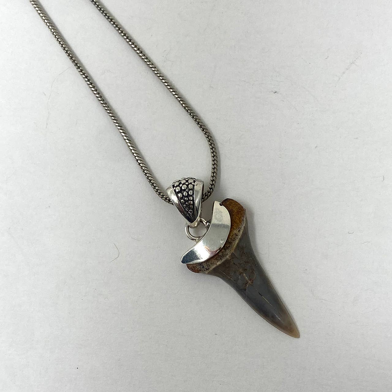 Kathmandu Jewelry - Wholesale Pendant/Charm Necklace - Sterling Silver Megalodon  Pendant2