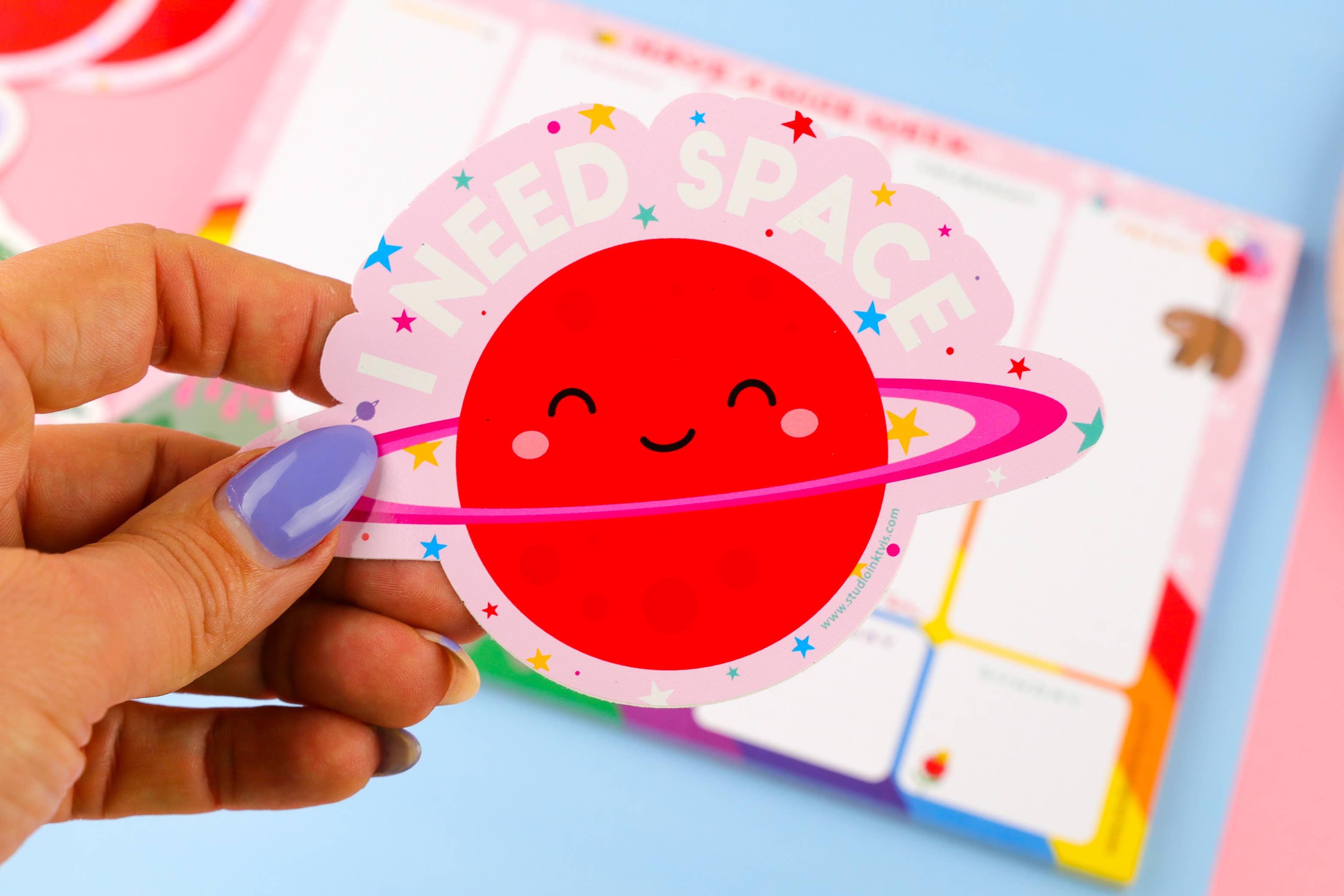 Studio Inktvis - Wholesale Sticker - Sticker I need space1