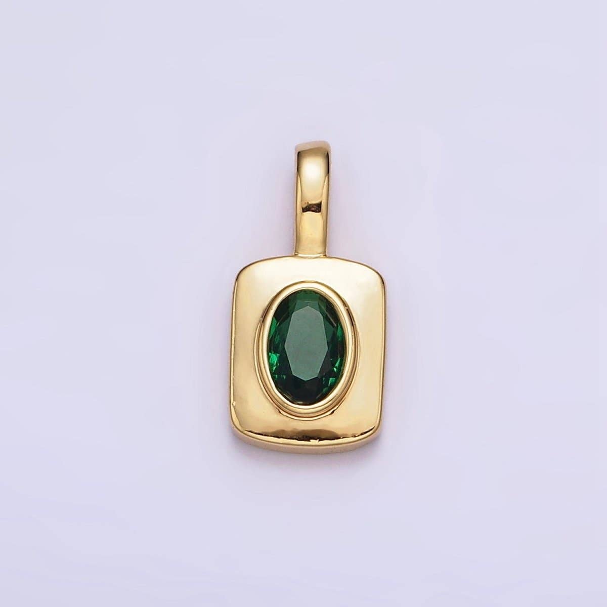 Aim Eternal - Vendita all'ingrosso Ciondolo/pendente - Ciondolo rettangolare con targhetta ovale verde in CZ placcato oro 16K | AA5710