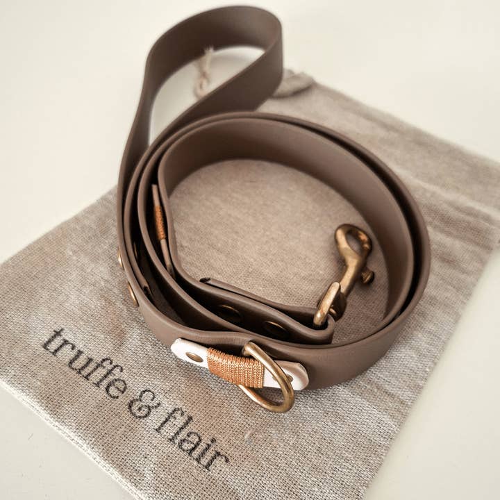 Truffe & Flair - Wholesale Pet Leash - Dog - Dog Leash - Biothane Signature - Brown1