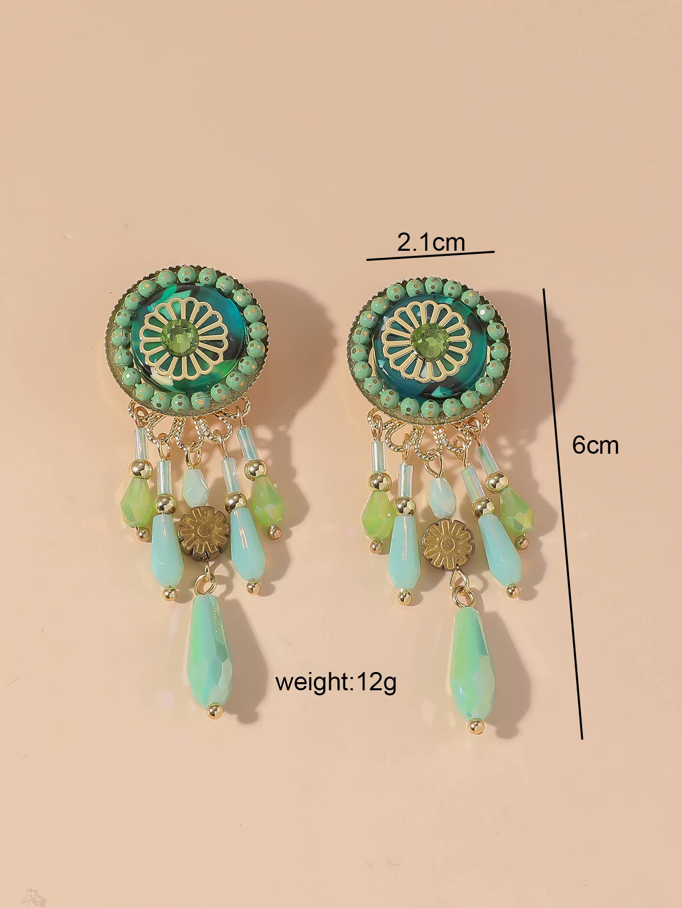 Blossom bijoux – Großhandel Ohrclip – 24PEBOL040 Clip-Ohrringe aus Goldmetall3