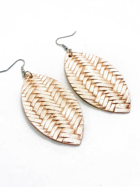 Roségouden Fishtail lederen blad oorbellen voor wholesale door PT Color Market