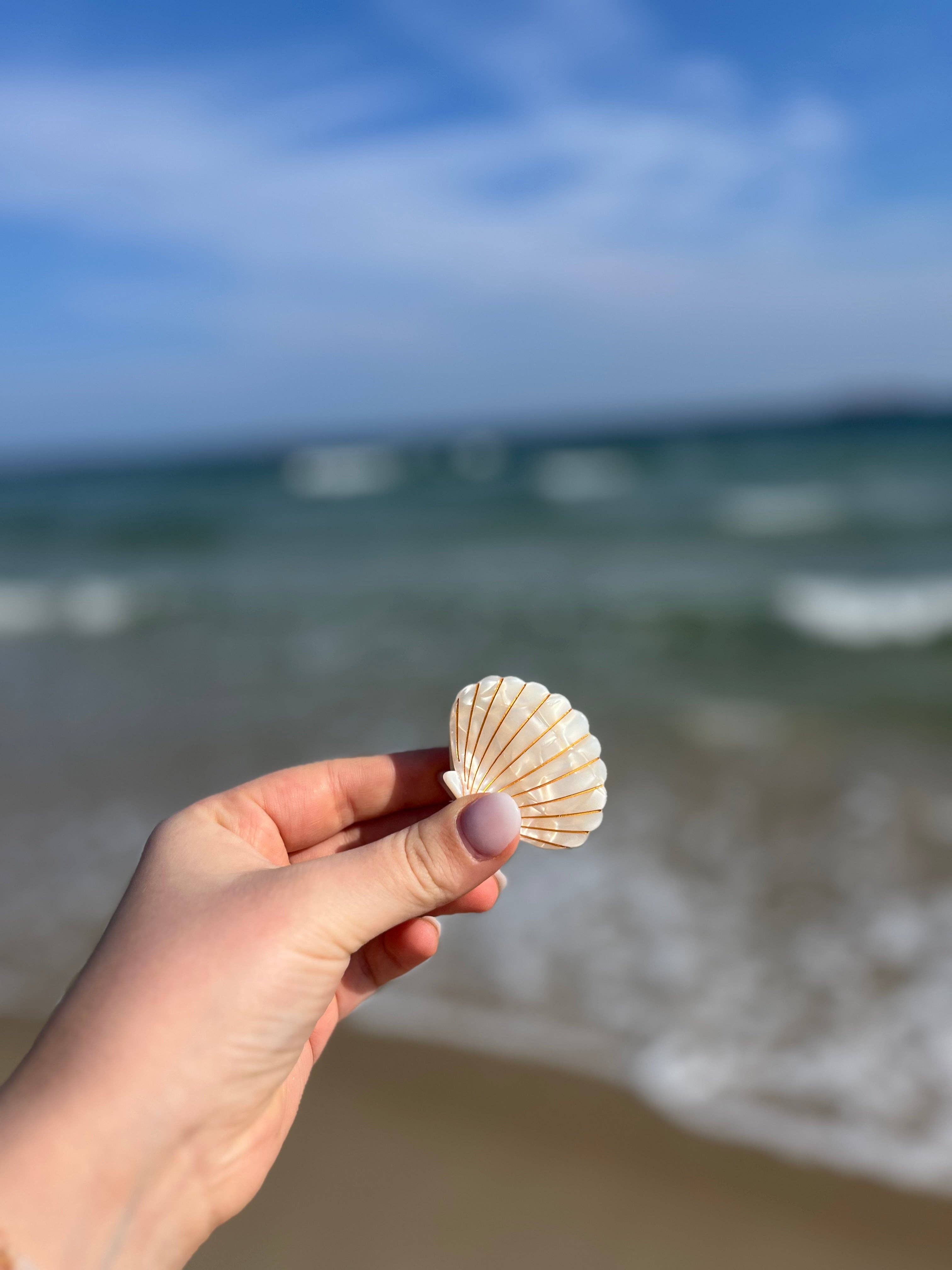 by Vivi. – Clips para cabelo - Mulher por atacado – Haarklammer Muschel Pearl4