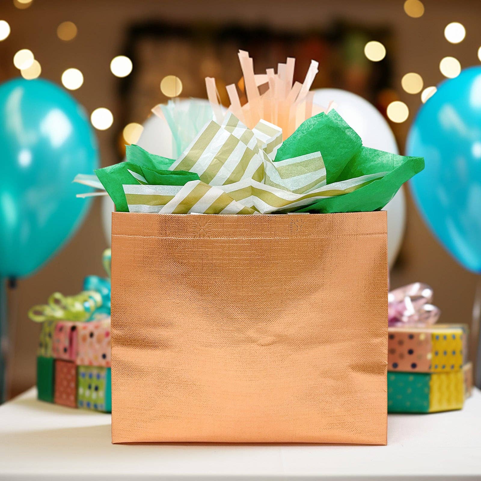 Wrapables.com - Wholesale Gift Bag - Wrapables Glossy Non-Woven Reusable Gift Bags with Handles6