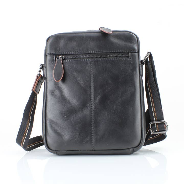 Rivet and Burr's Rectangle Rejseslynge taske RB143 for engroshandel hos Leather Impressions Inc