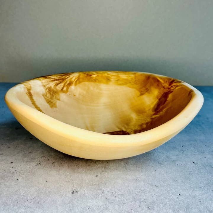 The Great Alaskan Bowl Company - Wholesale Serve Bowl - Live Edge Birch Wood Bowl