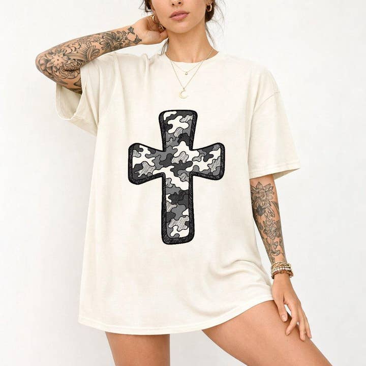 Colores de Confort - Camiseta Cruz de Camuflaje de Talla Grande para venta al por mayor de Printliss