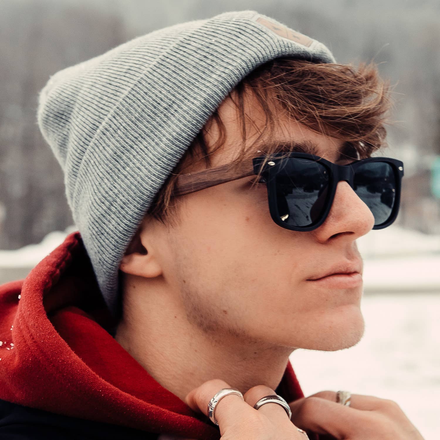 GOWOOD - Wholesale Sunglasses - Unisex - Walnut Wood Sunglasses with Black Polarized Lenses11