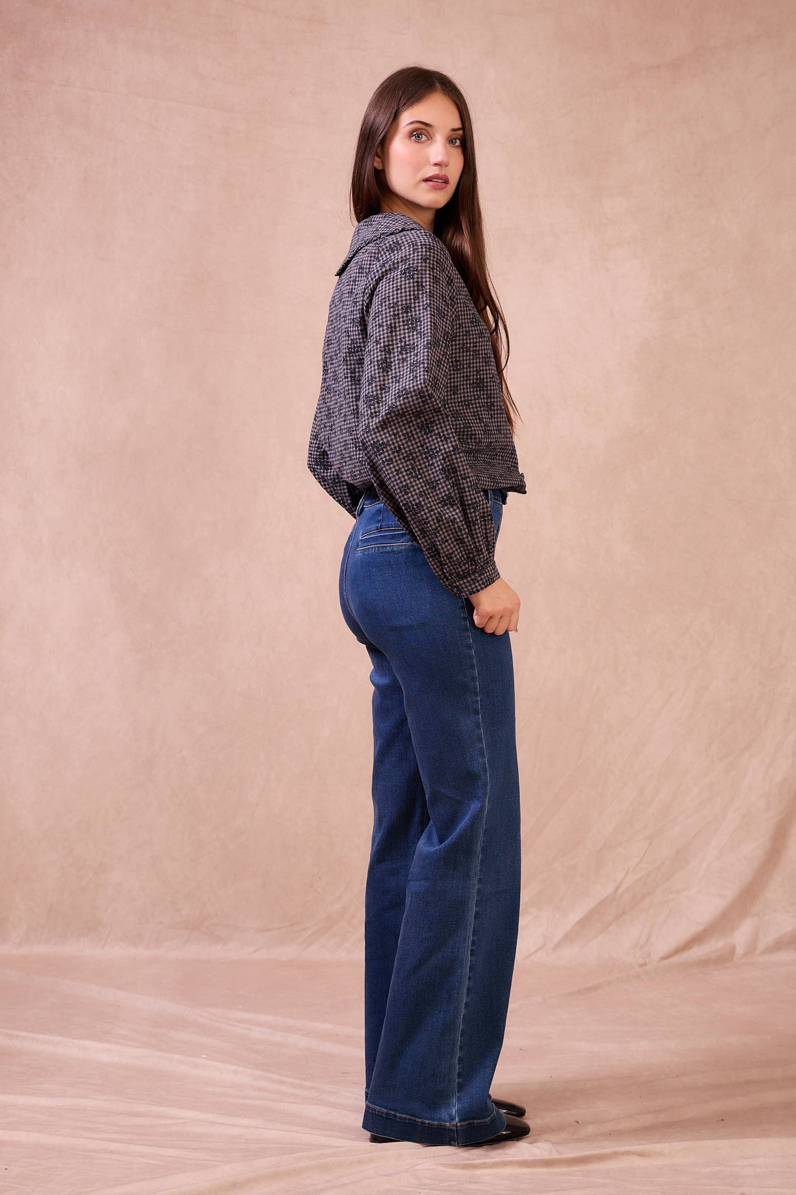 Calie Paris - Wholesale Blouse - Women's - ALAIN Blouse – Checked Cotton with Retro Charm2