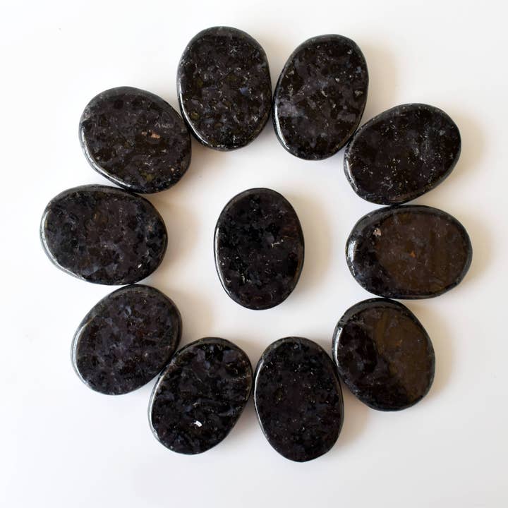 Soothing Crystals – wholesale Andlig sten/kristall – Palmsten | Indigo Gabbro | Tumkristall | Fickädelsten