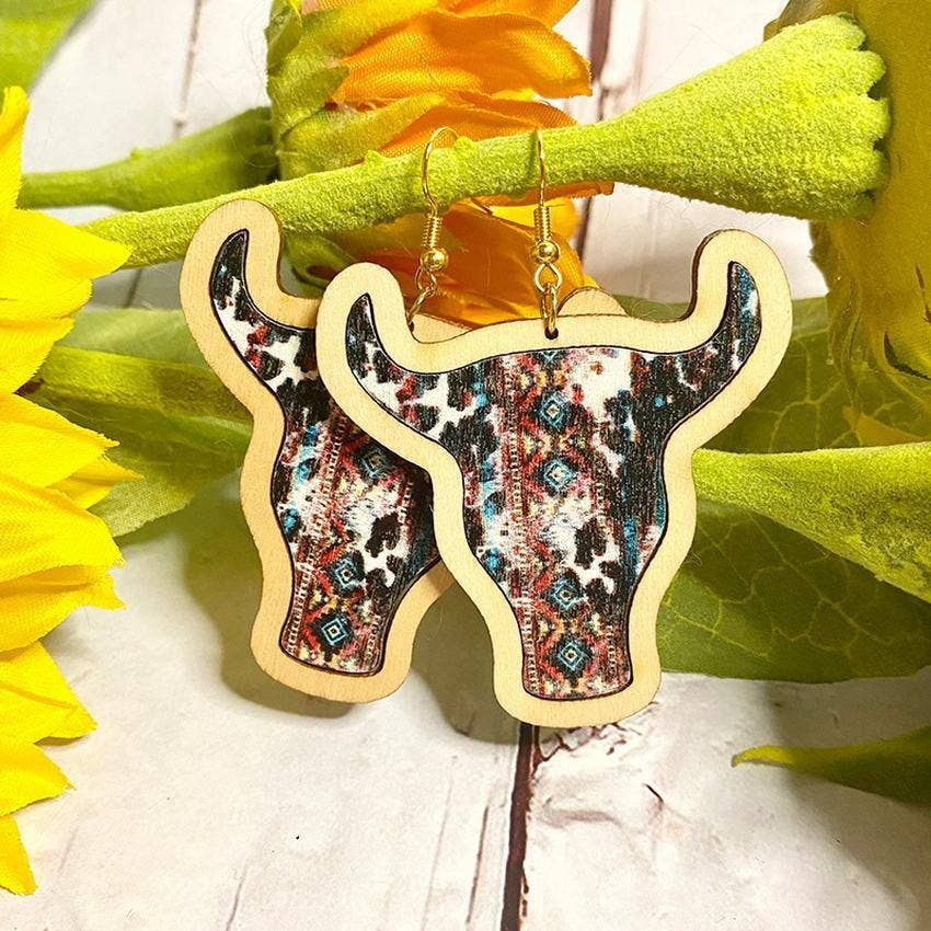 RabenBeads – Großhandel Ohrhänger – Handgefertigte Sonnenblumen-Ohrringe aus Holz mit Kuhkopflünette3