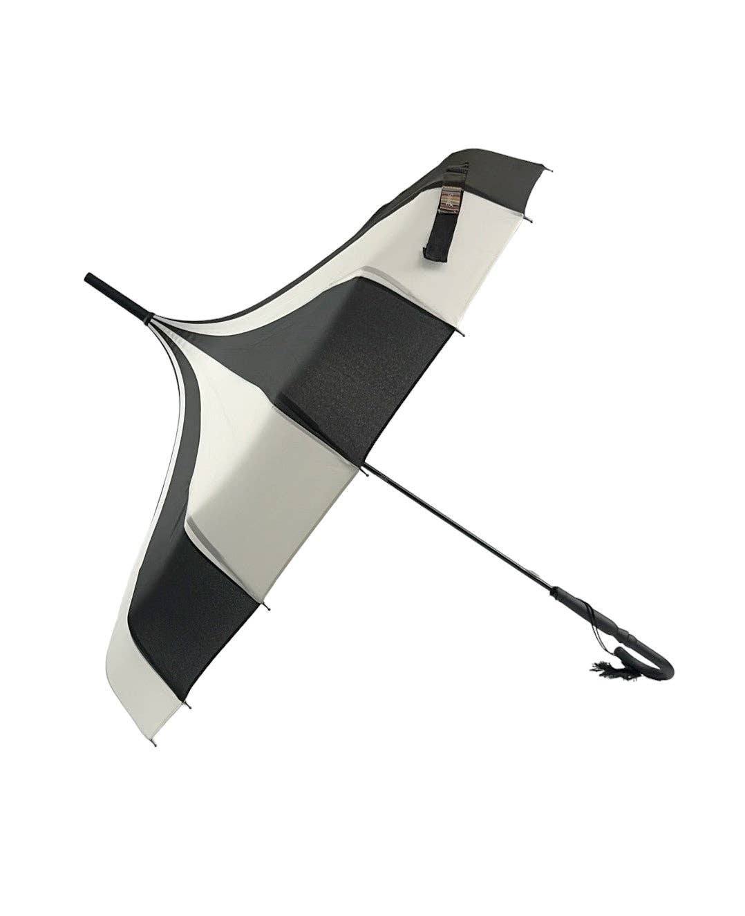 Soake - Wholesale Umbrella - Women's - Boutique CLASSIC Pagoda Umbrella Black and Cream7