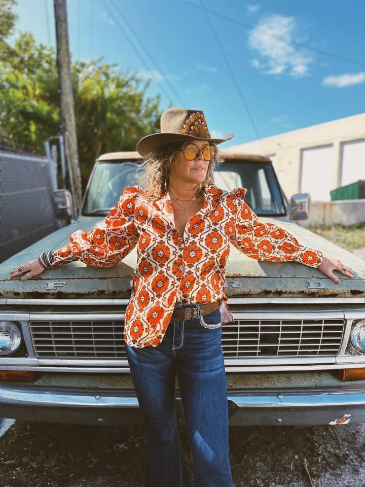 Lil Bee's Bohemian Brand - Wholesale Button Down Shirt - Women's - PRE PACK Going to California Large Poppy Flower Pouf Sleeve Button Up Blouse (1S-2M-2L-1XL)