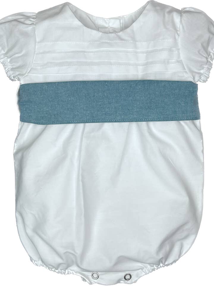 Vit ribbad romper för wholesale av Maria Chicória