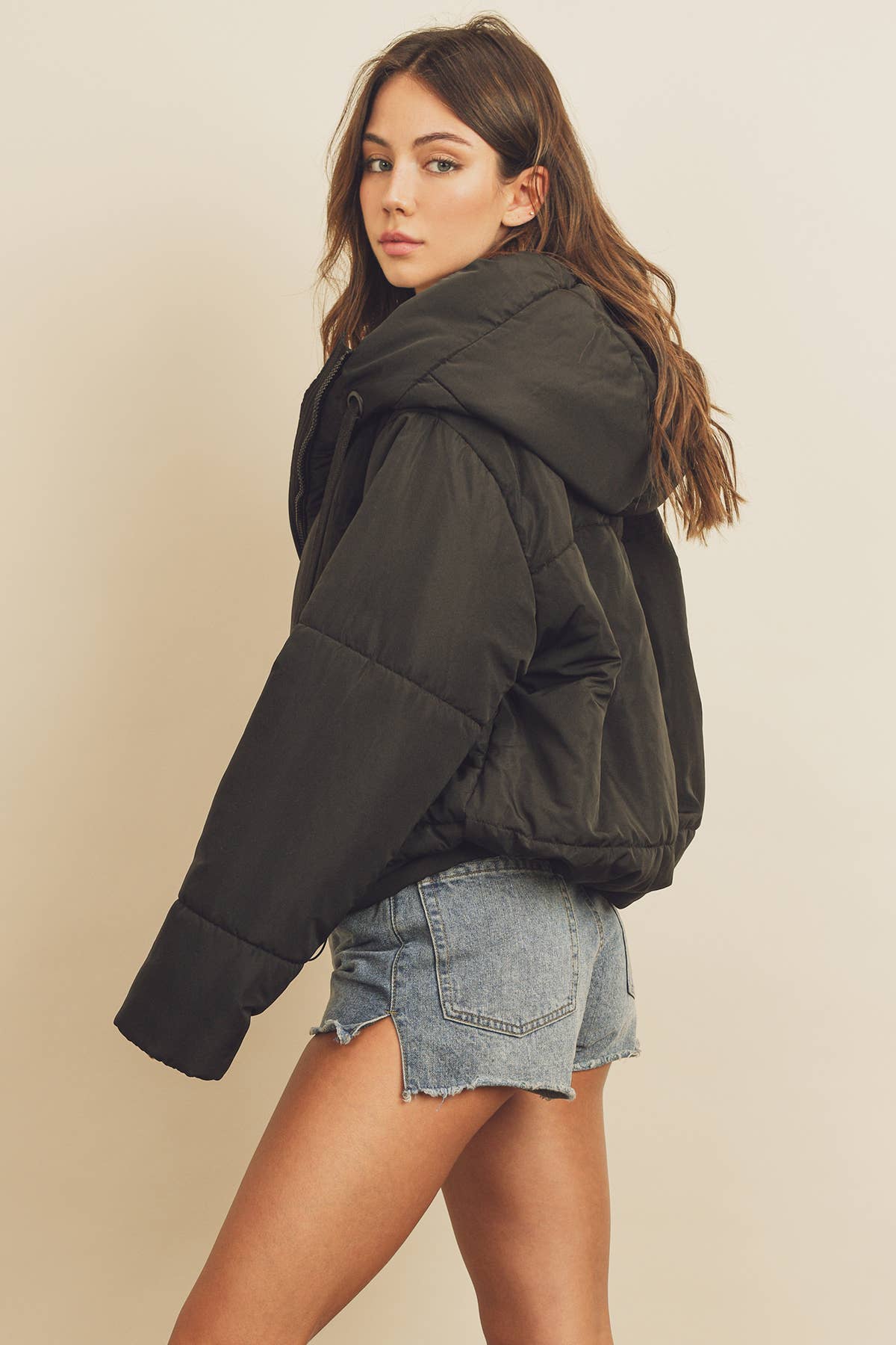 Dress Forum - Vente Doudoune – femme - Doudoune à capuche avec cordon de serrage FJ44245