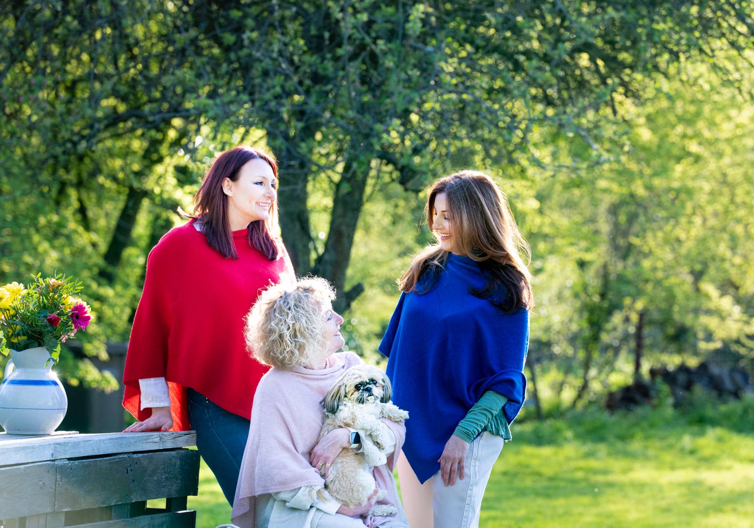 Creatico - Wholesale Poncho - Women's - House of Conti Firenze Cashmere Blend Italian Poncho Regular19