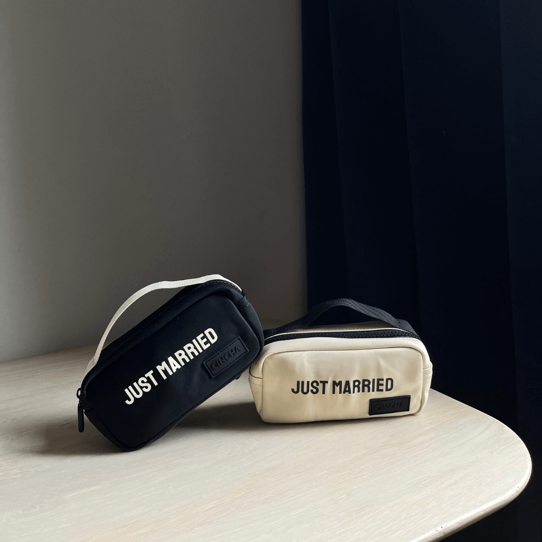 Cincha – wholesale Belt bag – Unisex – The Belt Buddy - Just Married (Jet)3