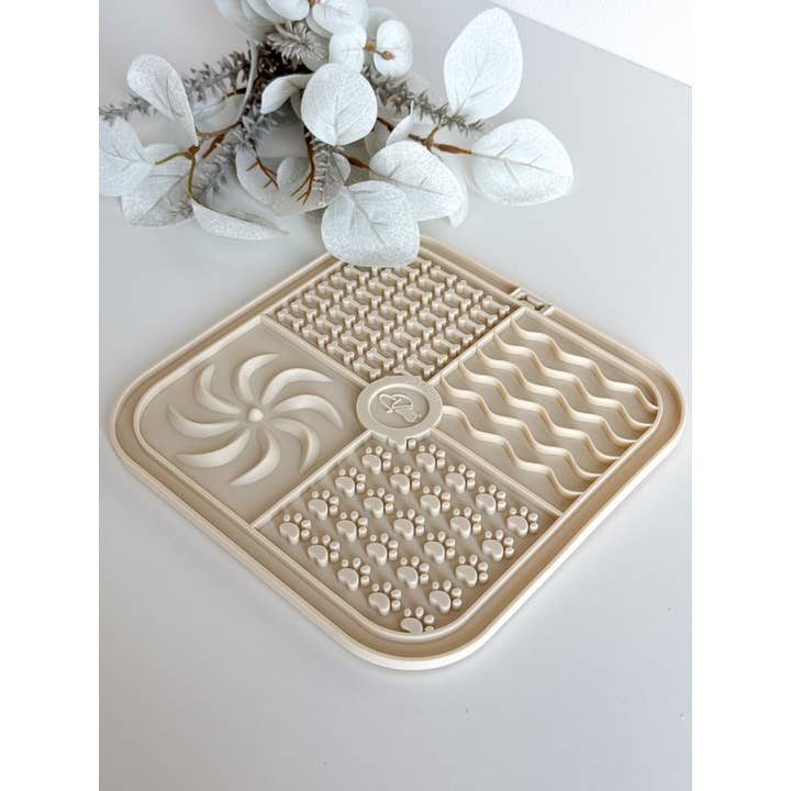 Doggotique - Venta al por mayor Esterilla para comedero de mascotas - Perros - Alfombra de Lamer Beige, Alfombra de Lamer para Perros, Alfombra de Comida