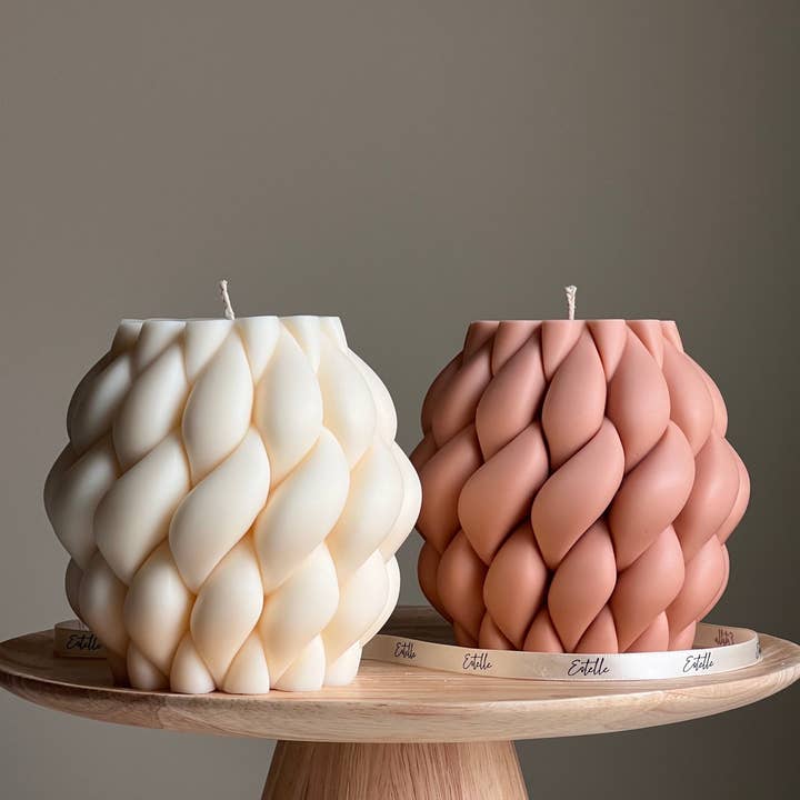 Large Swirl Knot Soy Candle | Trendy Minimalist Pillar Candle for wholesale by Estelle Studio