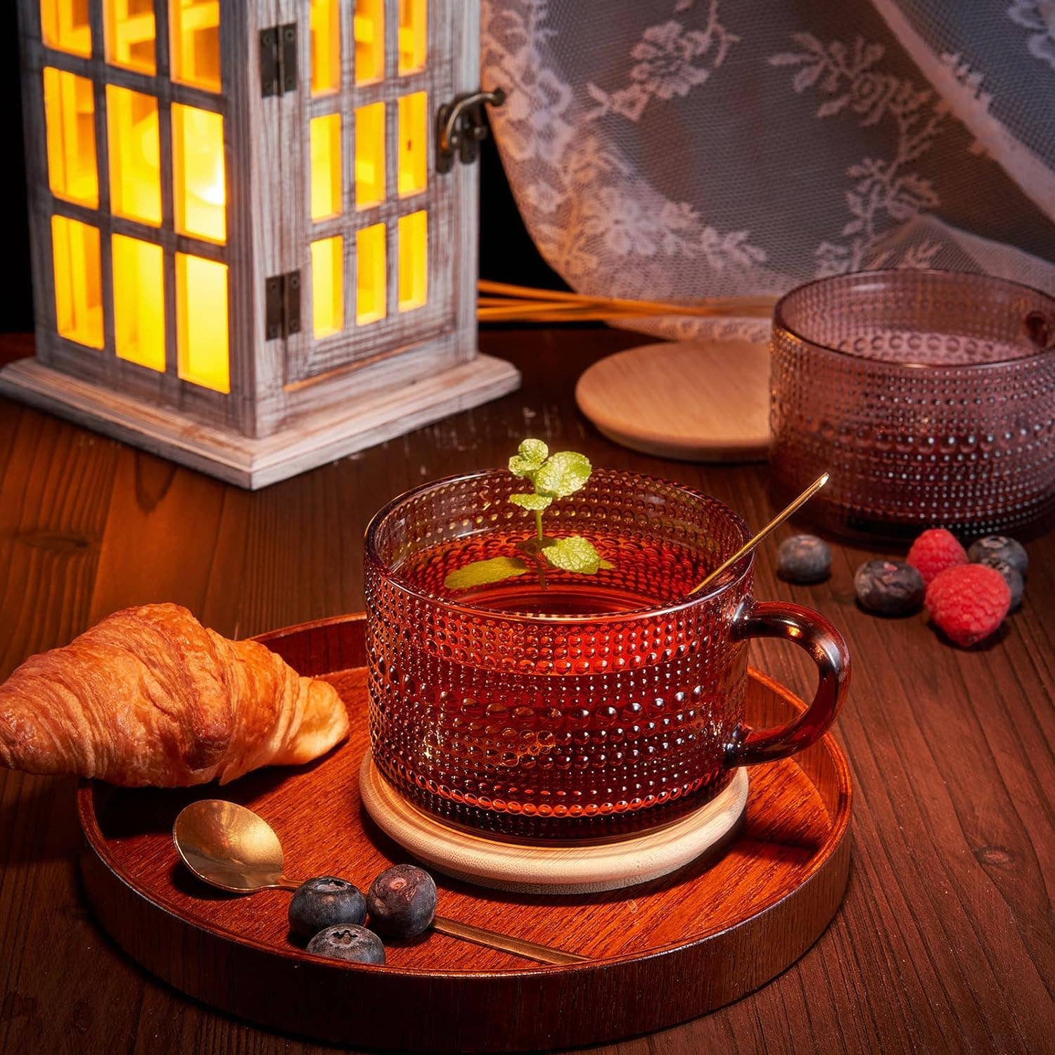 The Wine Savant /  Khen Glassware – Großhandel Kaffeebecher – Hobnail Kaffeebecher-Set im Vintage-Stil aus Glas mit Griffen | Set von2