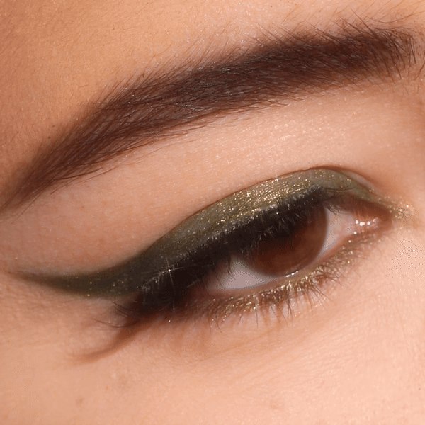 Moira Cosmetics – wholesale Eyeliner/pencil – Statement Shimmer Liner (004, Golden Olive)1