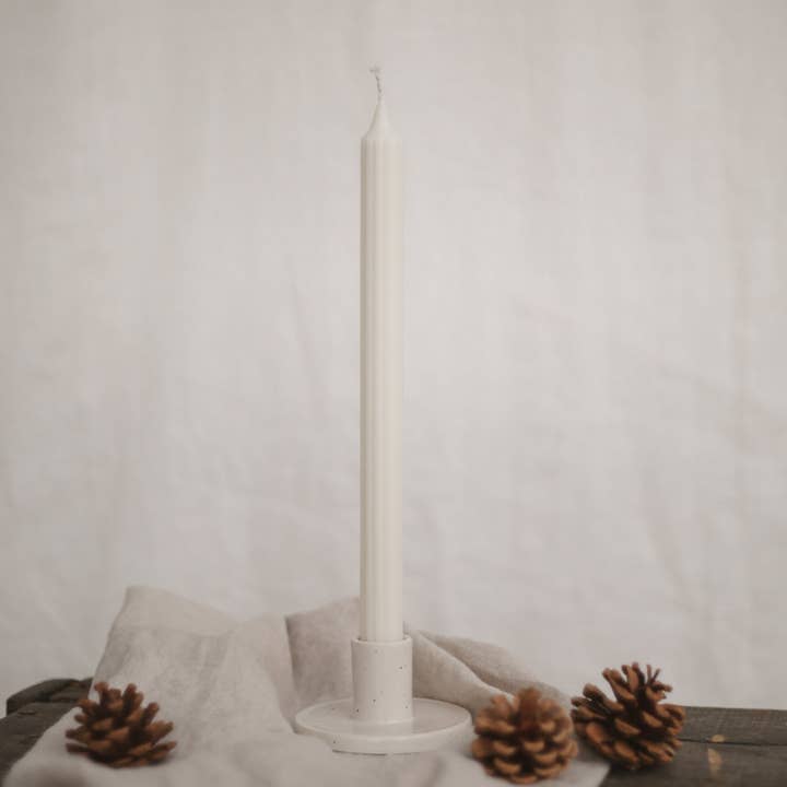 Eulenschnitt - Wholesale Tapered candle/candlestick - Set of 4 white rod candles (VE = 8 pcs)2