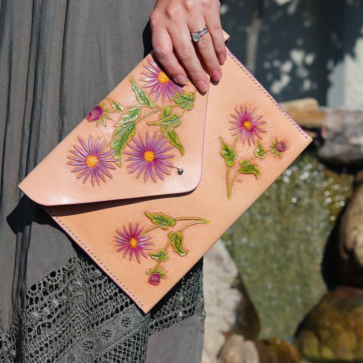 Silver Edition, Envelope Clutch Kit for wholesale by Realeather