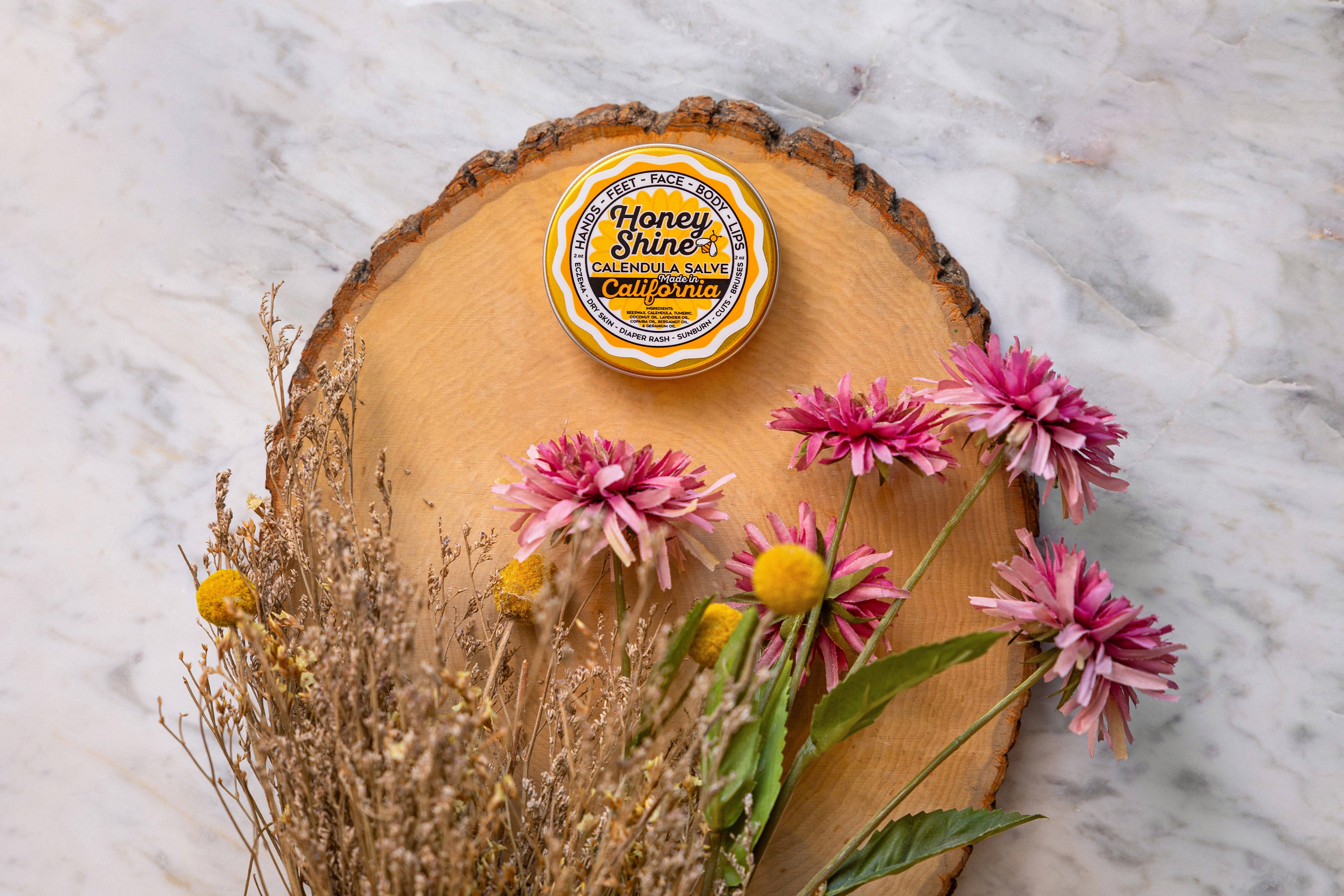 Honey Shine Calendula | Danielle Rae Calendula Co - Vendita all'ingrosso Unguenti/Balsami/Creme curative - Unguento alla calendula Honey Shine3