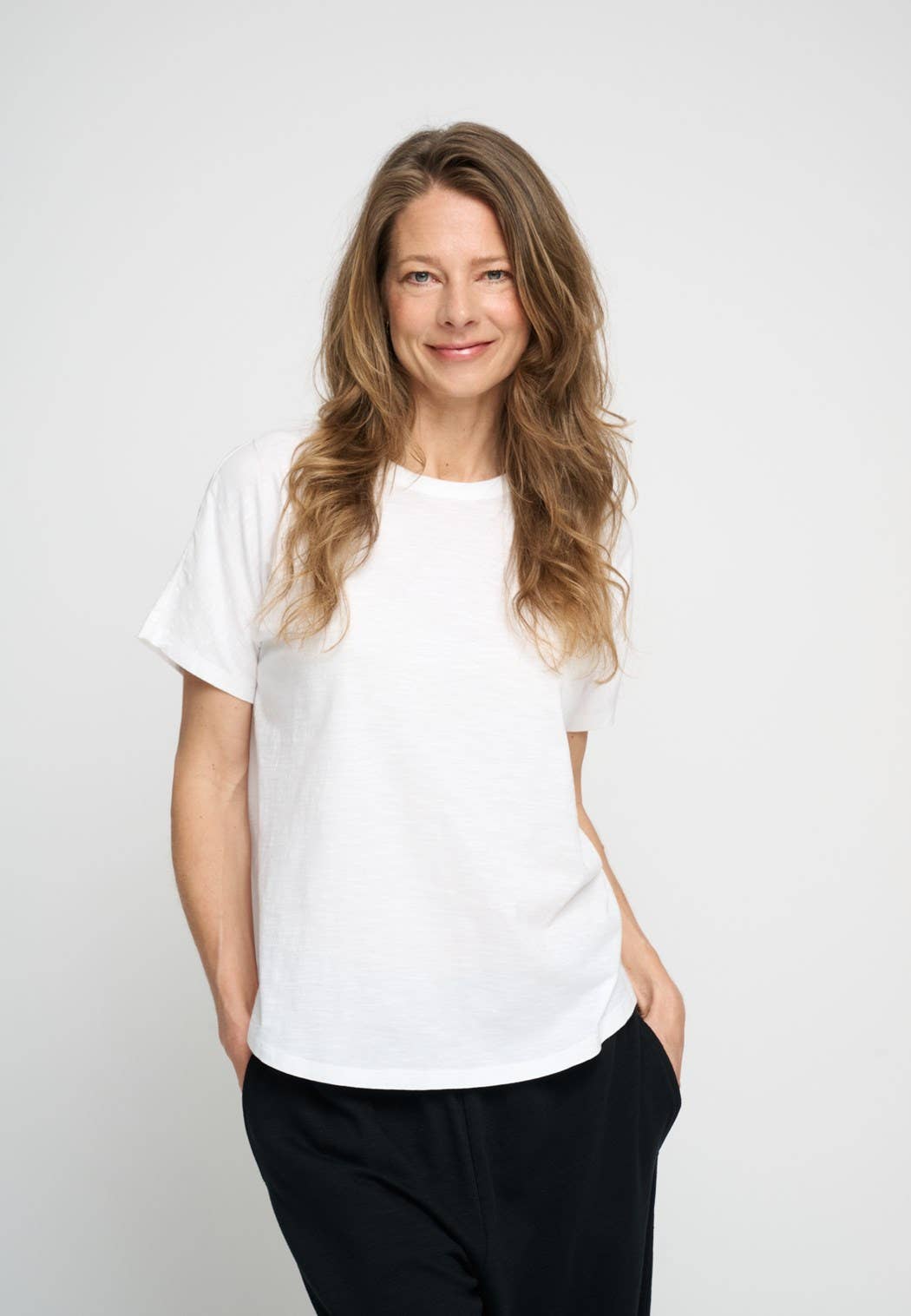 bianco T-shirt Hopeful bianca in vendita all'ingrosso su Faire