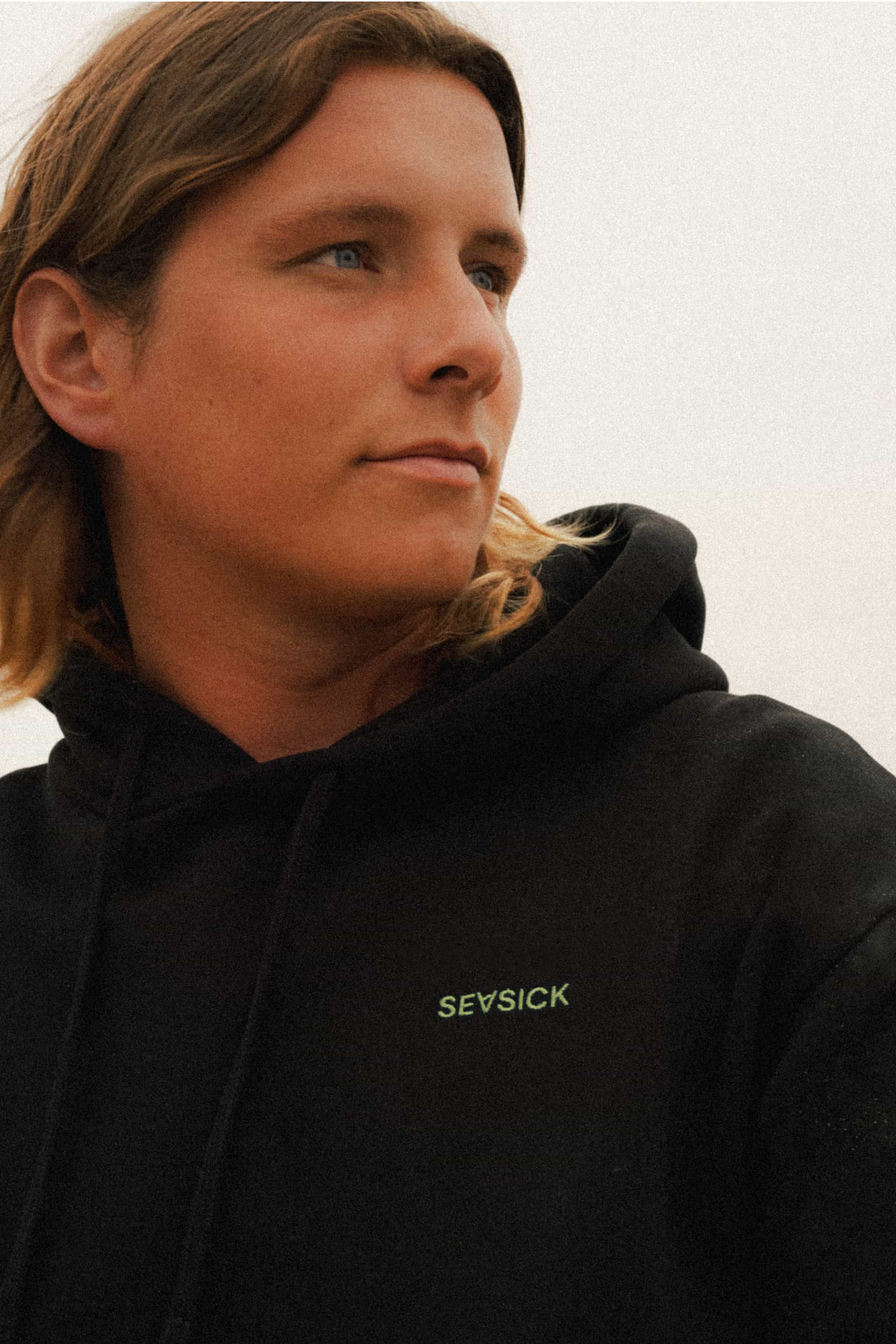 SEASICK - Wholesale Hoodie - Unisex - FLOWER & FISH - ORGANIC COTTON BLACK UNISEX SURF HOODIE1
