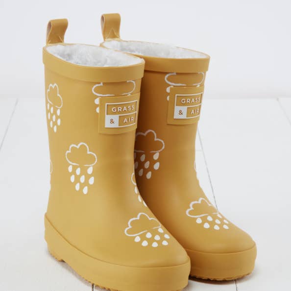Ochre Colour-Changing Kids Winter Wellies for wholesale by Grass & Air
