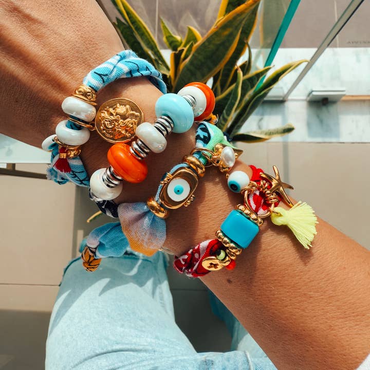 Goupi - Wholesale Beaded Bracelet - Summer bandana scarf bracelets with goldand silver charms