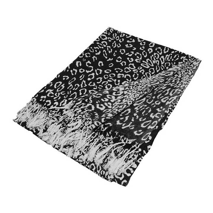 Sensibling Corp. - Wholesale Scarf – Women's - Leopard Print Pashmina Scarf Shawl9