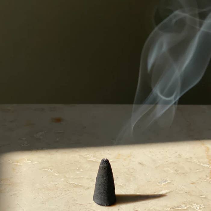 Natural Incense Cones for wholesale by Lucent Aura